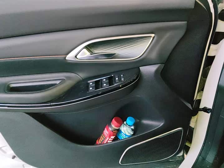 Фото 7 - Changan X7 Plus