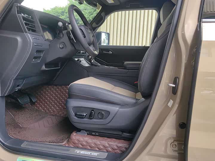 Фото 4 - Lexus GX