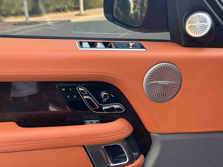 Фото 4 - Land Rover Range Rover