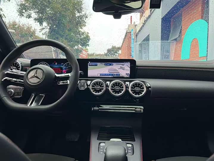 Фото 7 - Mercedes-Benz A-Class