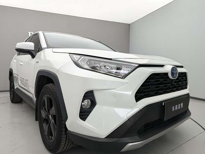 Фото 4 - Toyota RAV4 Hybrid