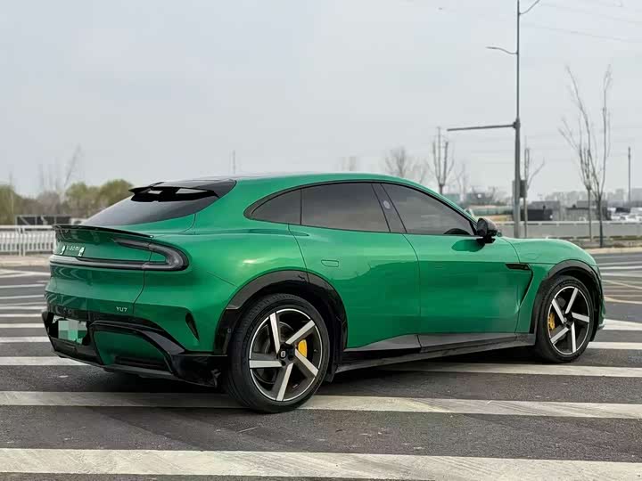 Фото 7 - Xiaomi YU7