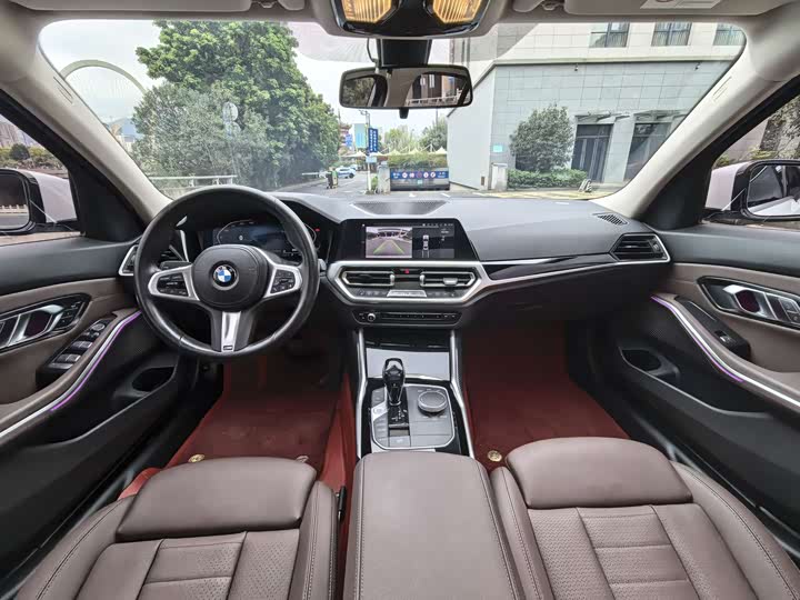 Фото 9 - BMW 3 Series