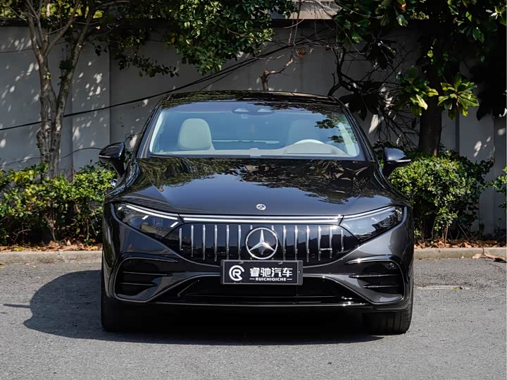 Photo 2 - Mercedes-Benz EQS AMG