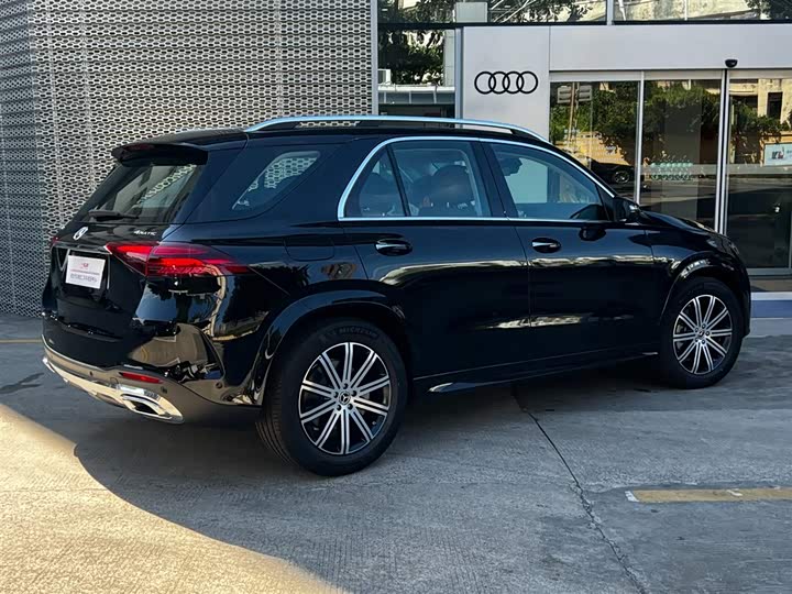 Photo 4 - Mercedes-Benz GLE-Class