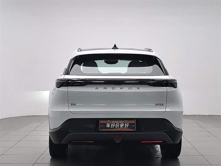 Фото 4 - BAIC Arcfox Alpha T5