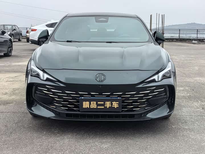 Фото 1 - MG Motor 7