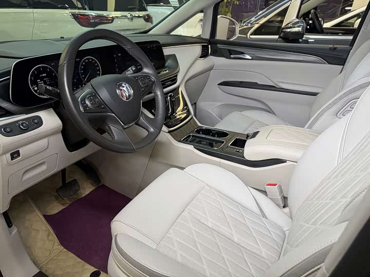 Фото 7 - Buick GL8 ES