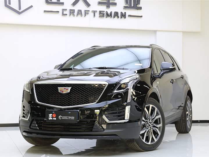 Фото 2 - Cadillac XT5