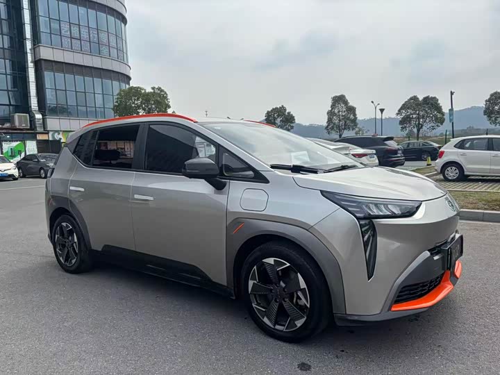 Фото 2 - GAC Aion Y