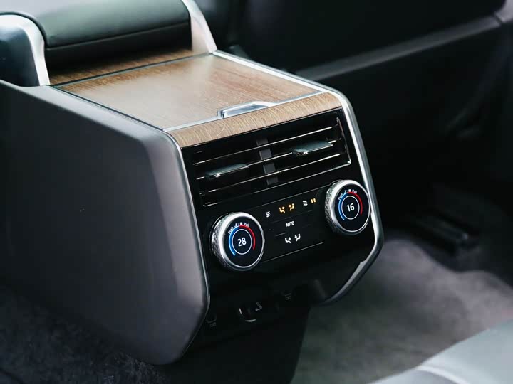 Фото 2 - Land Rover Range Rover