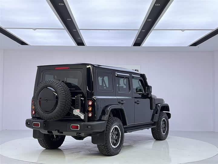 Фото 5 - BAW 212 T01