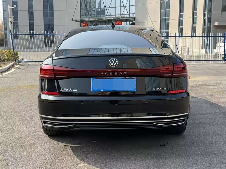 Фото 6 - Volkswagen Passat