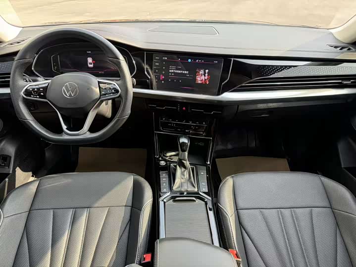 Фото 9 - Volkswagen Passat