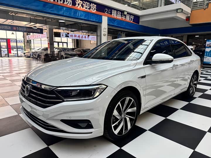 Фото 3 - Volkswagen Sagitar L