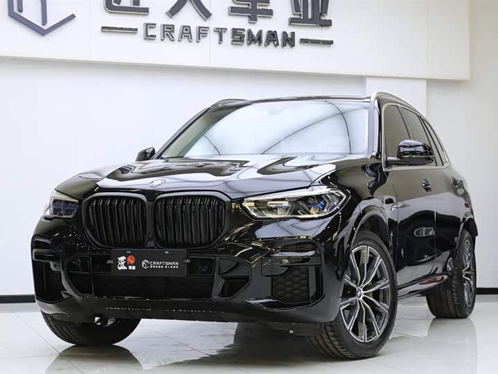 Фото 2 - BMW X5