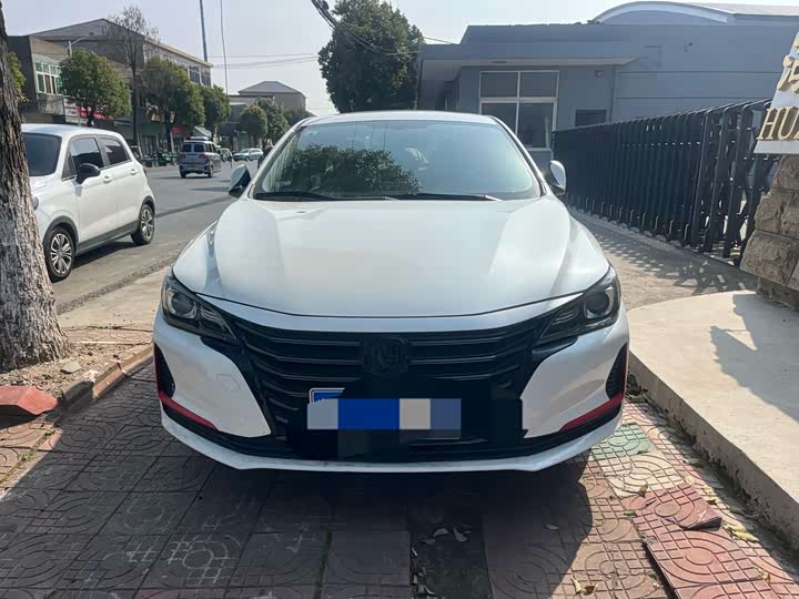 Photo 2 - Changan Raeton CC