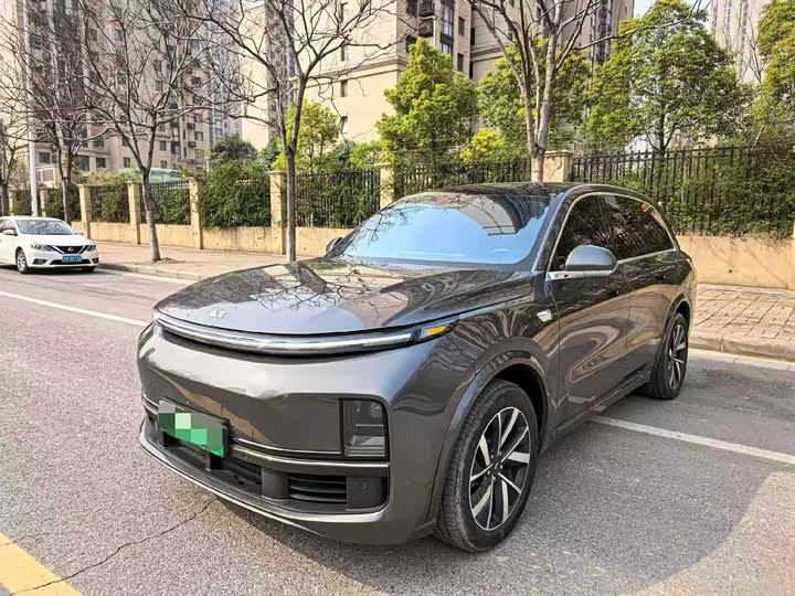 Фото 1 - LiXiang L8