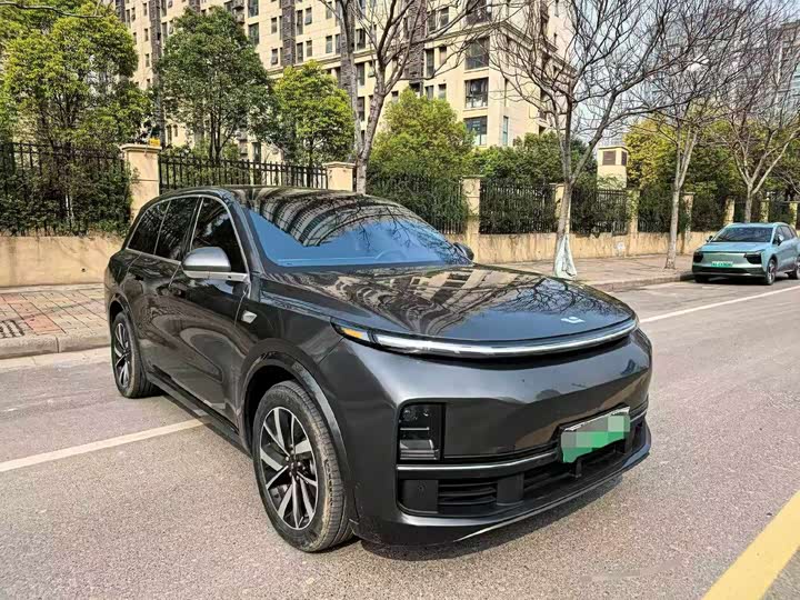 Фото 3 - LiXiang L8