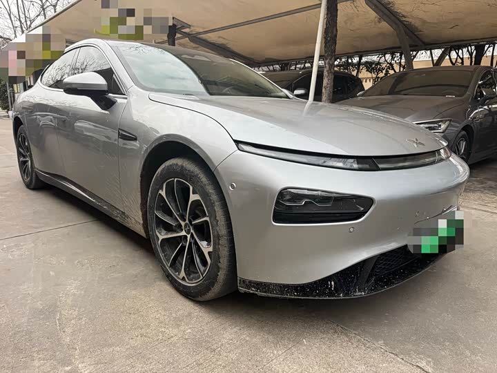 Фото 3 - XPeng P7