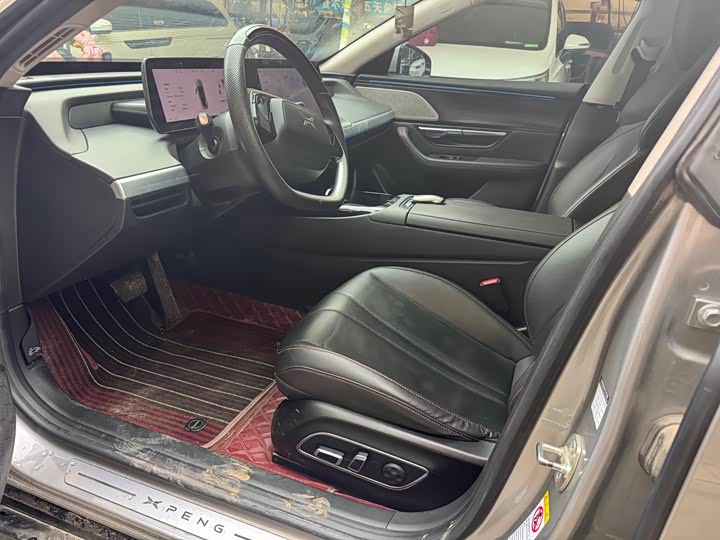 Фото 7 - XPeng P7