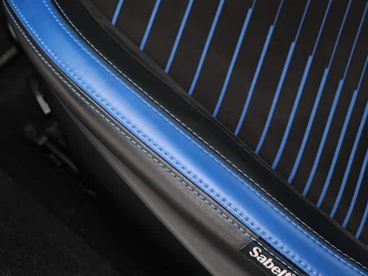 Photo 5 - Maserati MC20