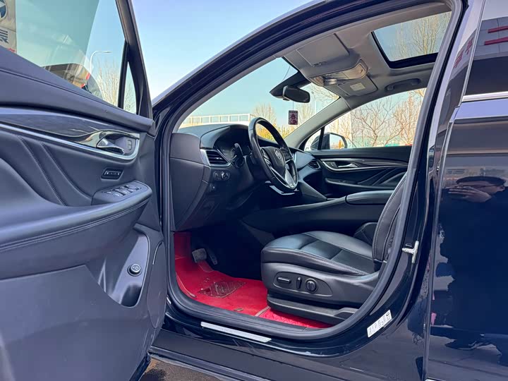 Фото 8 - Buick Enclave