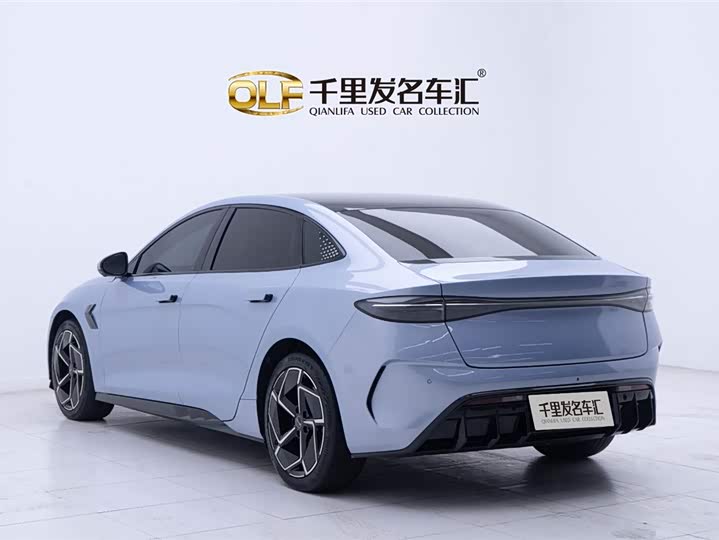 Фото 4 - BYD Seal