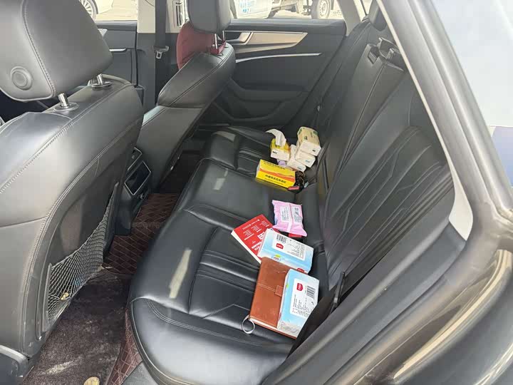 Фото 3 - Audi A7