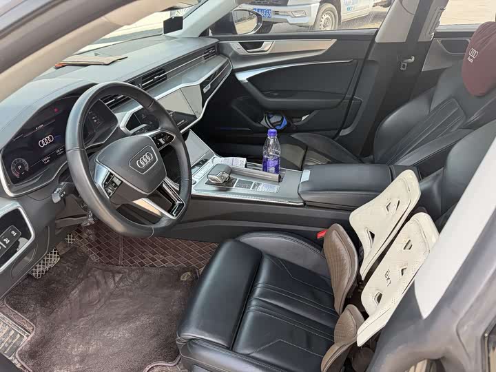 Фото 4 - Audi A7