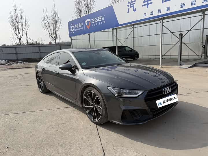 Фото 6 - Audi A7