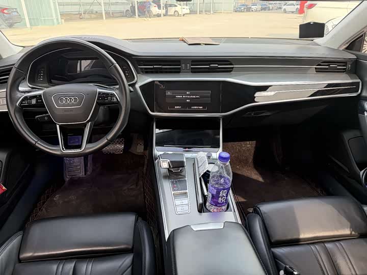 Фото 7 - Audi A7