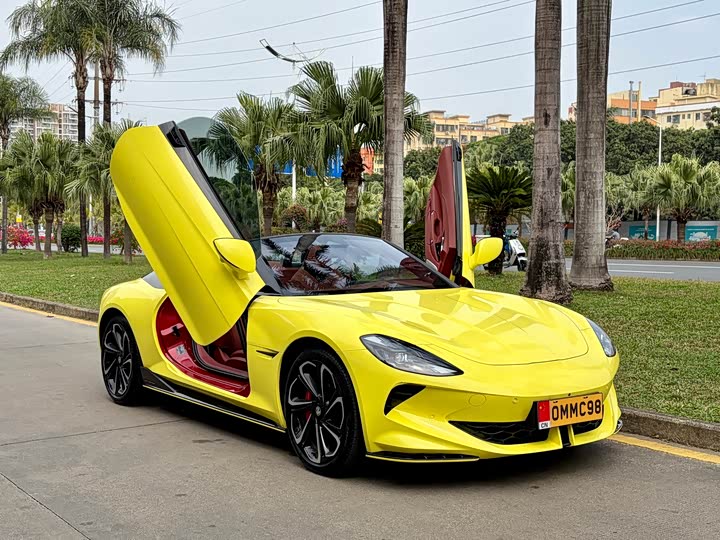 Фото 6 - MG Motor Cyberster