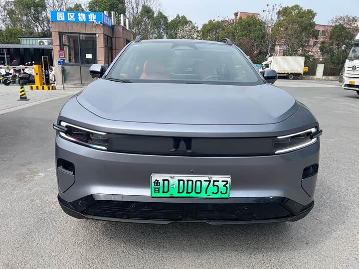 Фото 2 - Changan Qiyuan (Nevo) E07