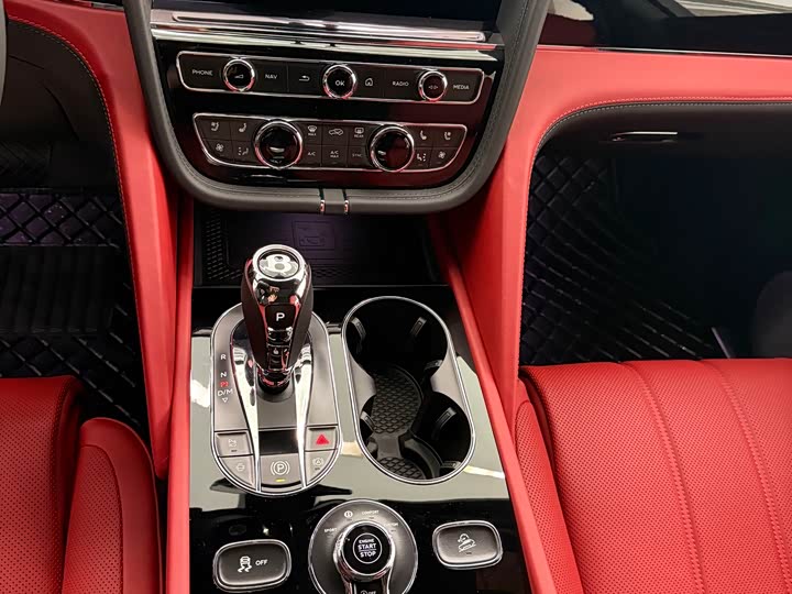 Photo 8 - Bentley Bentayga