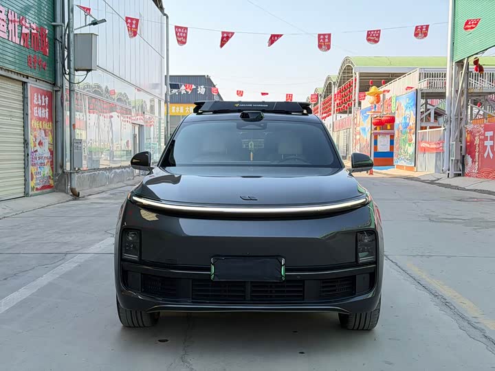 Фото 2 - LiXiang L9