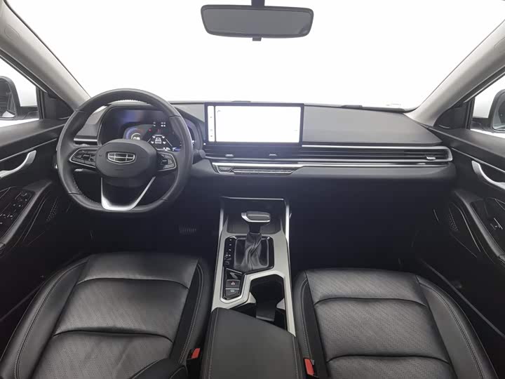 Фото 5 - Geely Emgrand