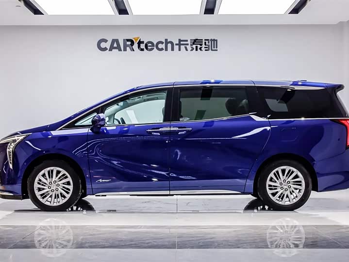 Photo 3 - Buick GL8 Century