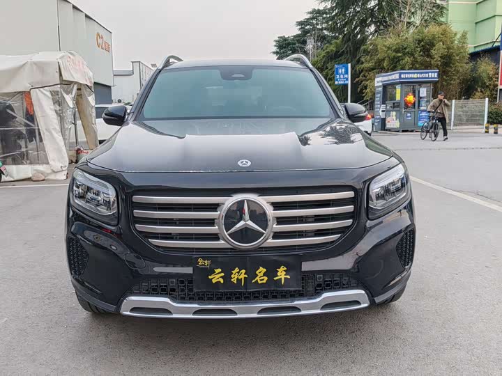 Фото 2 - Mercedes-Benz GLB-Class