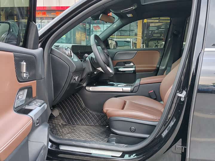 Фото 5 - Mercedes-Benz GLB-Class