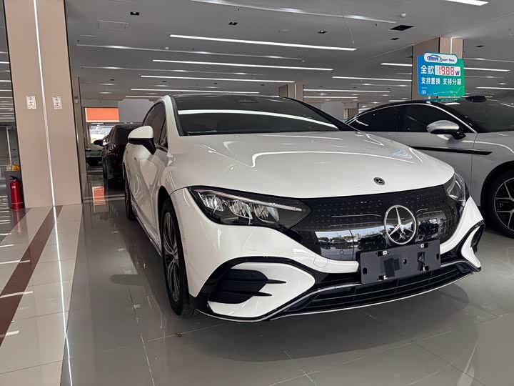 Фото 3 - Mercedes-Benz EQE