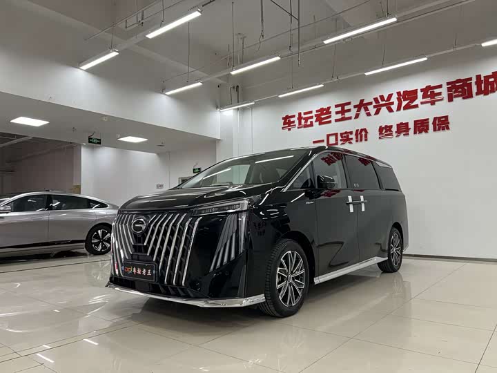 Фото 1 - GAC Trumpchi M8