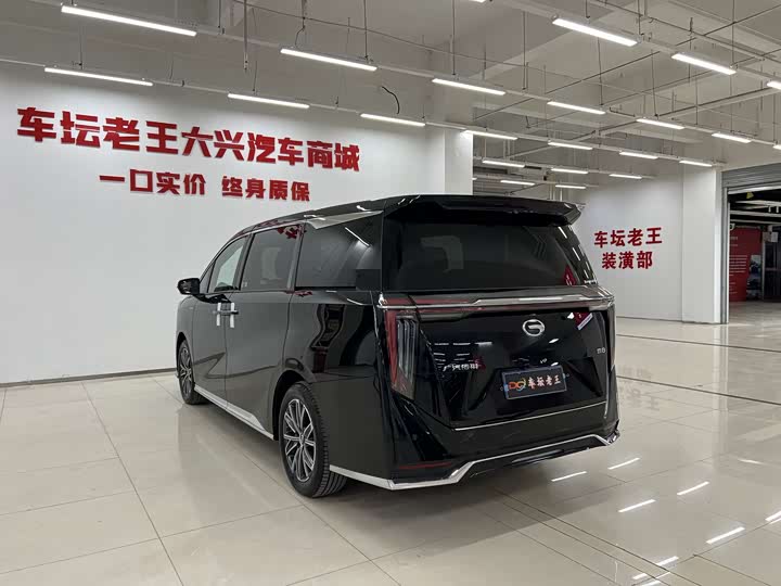 Фото 4 - GAC Trumpchi M8