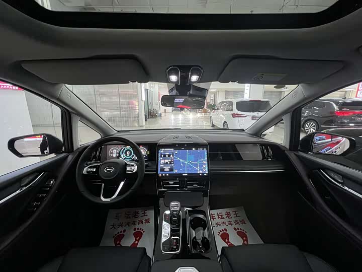 Фото 9 - GAC Trumpchi M8