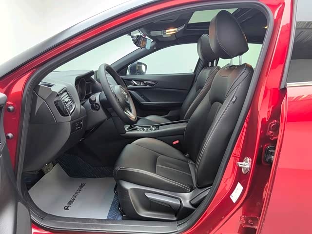 Фото 9 - Mazda CX-4