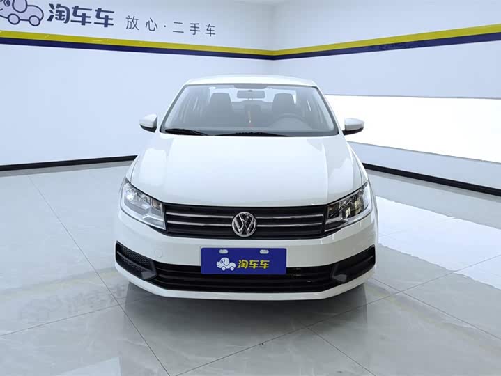 Фото 2 - Volkswagen Santana