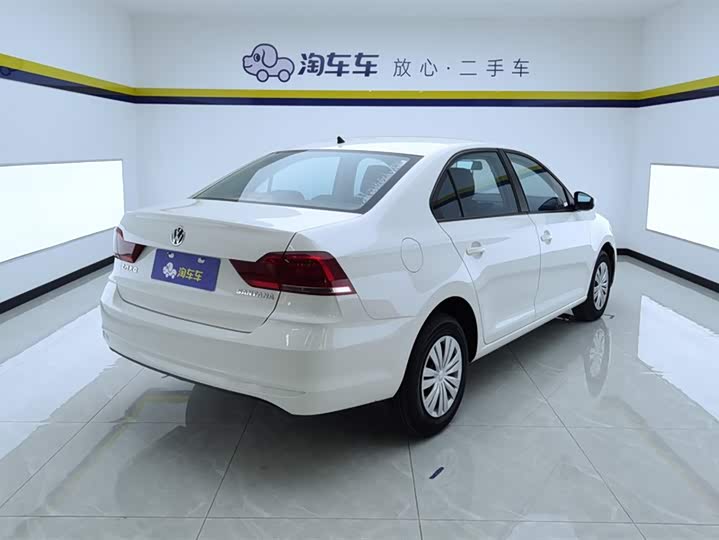 Фото 3 - Volkswagen Santana