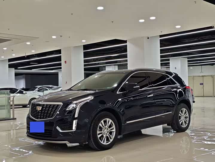Фото 1 - Cadillac XT5