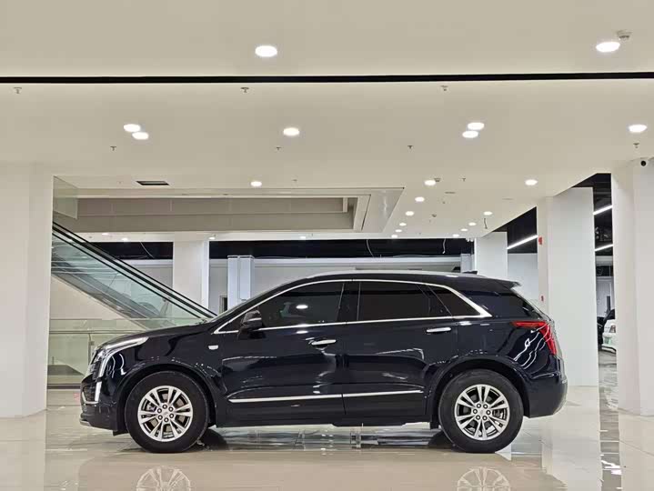 Фото 5 - Cadillac XT5