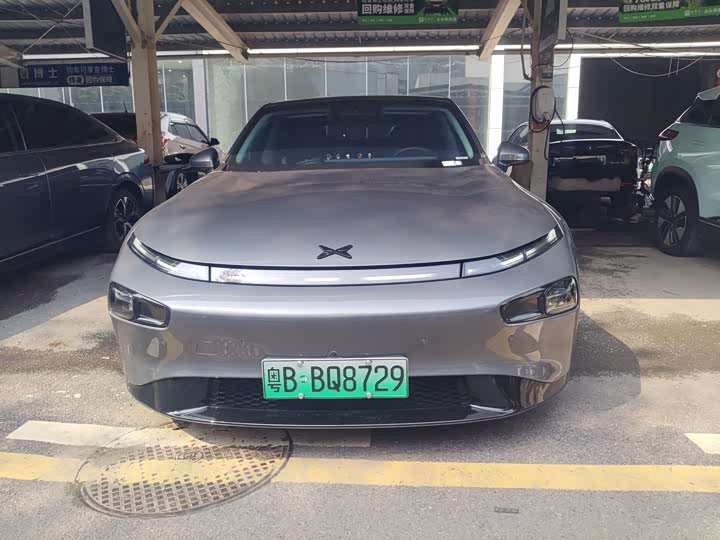 Фото 2 - XPeng P7